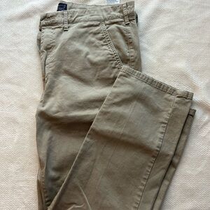 Men’s Levi Khaki